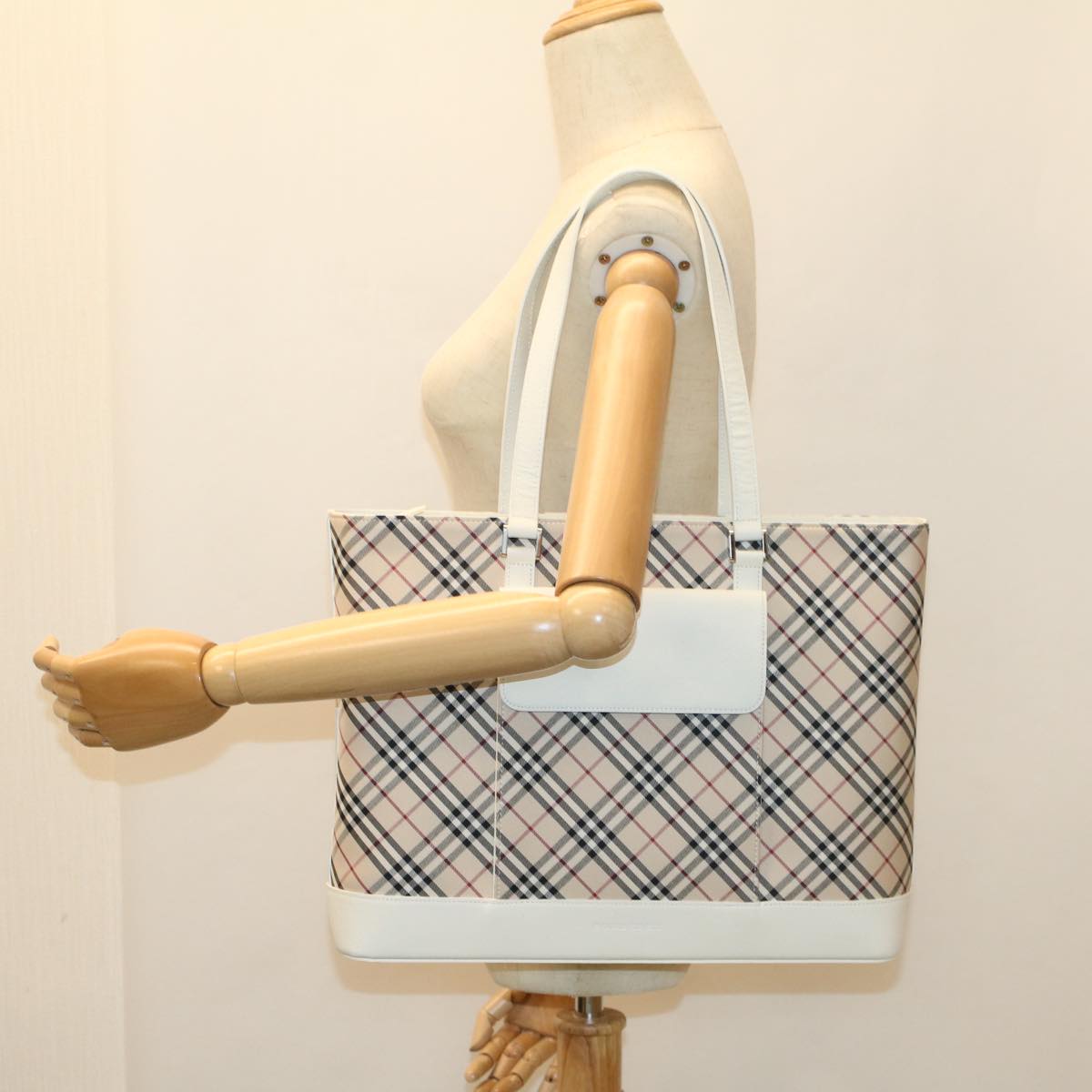 BURBERRY Nova Check Tote Bag Nylon Canvas Leather Beige Auth yk8734