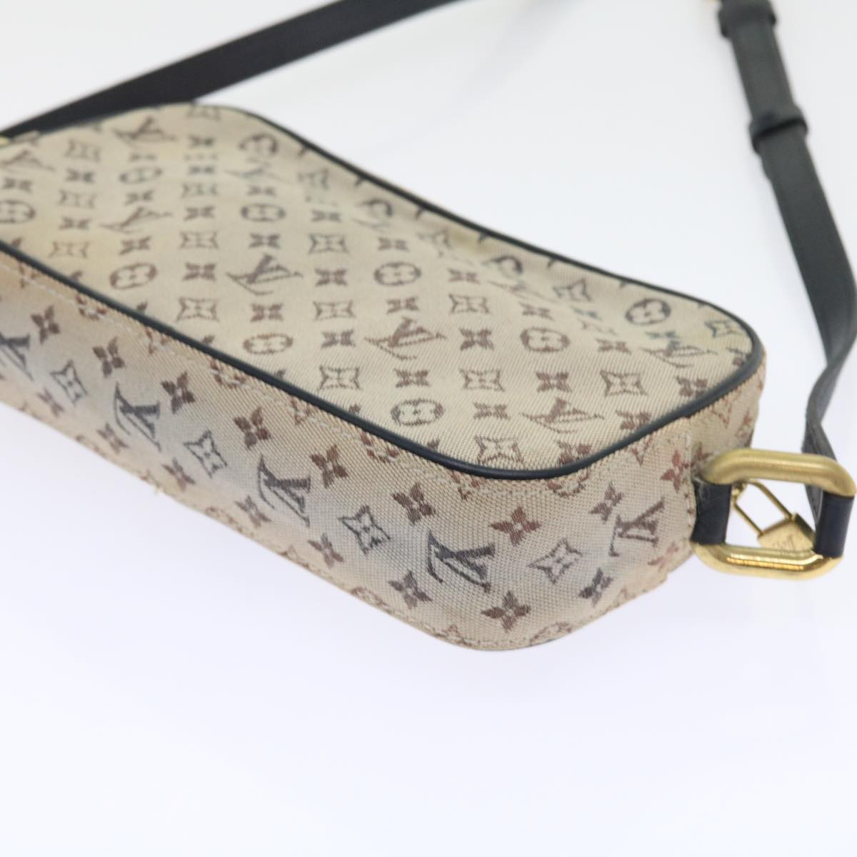 LOUIS VUITTON Monogram Mini Juliet MM Shoulder Bag Blue M92004 LV Auth yk8769