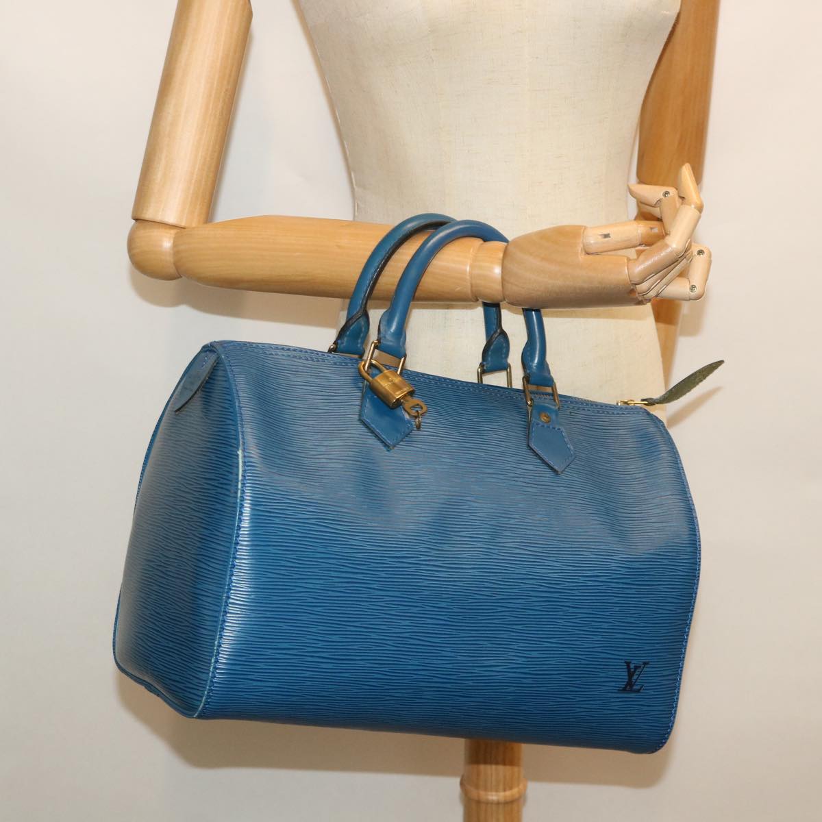 LOUIS VUITTON Epi Speedy 30 Hand Bag Toledo Blue M43005 LV Auth yk8856