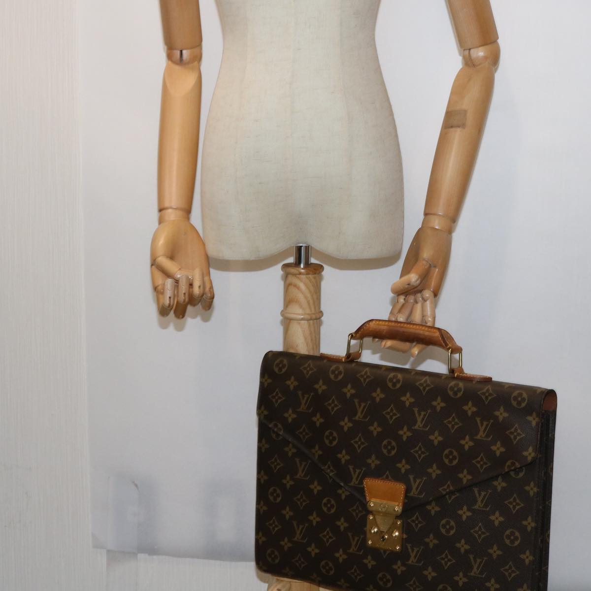 LOUIS VUITTON Monogram Serviette Conseiller Briefcase M53331 LV Auth yk8911