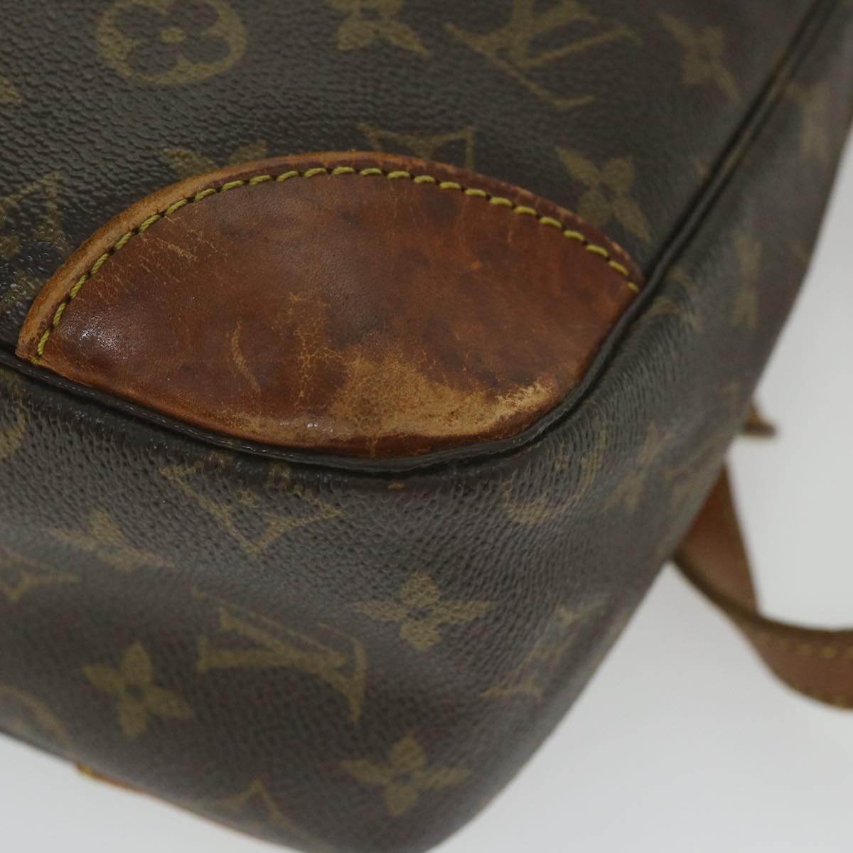 LOUIS VUITTON Monogram Boulogne 30 Shoulder Bag M51265 LV Auth yk8929