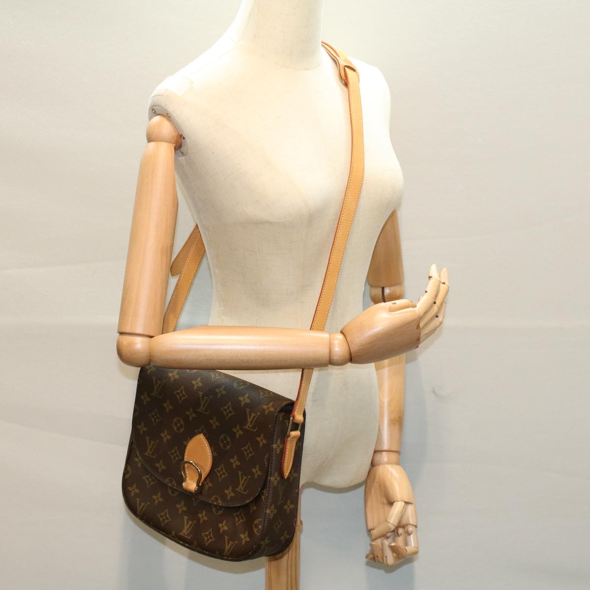 LOUIS VUITTON Monogram Saint Cloud GM Shoulder Bag M51242 LV Auth yk9183