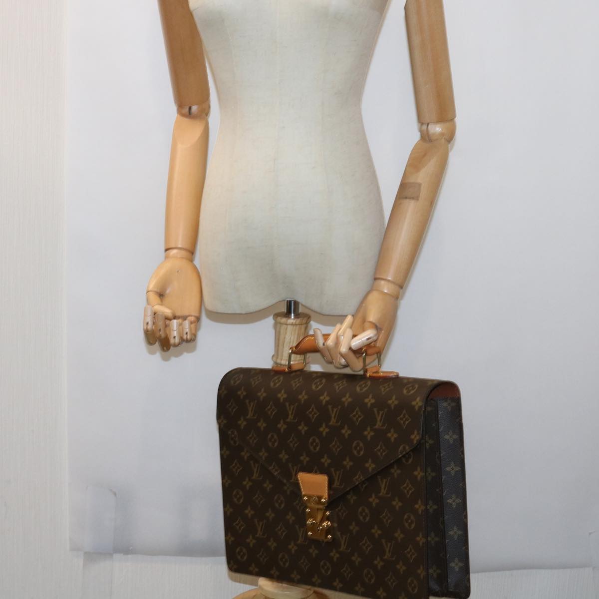 LOUIS VUITTON Monogram Serviette Conseiller Briefcase M53331 LV Auth yk9220