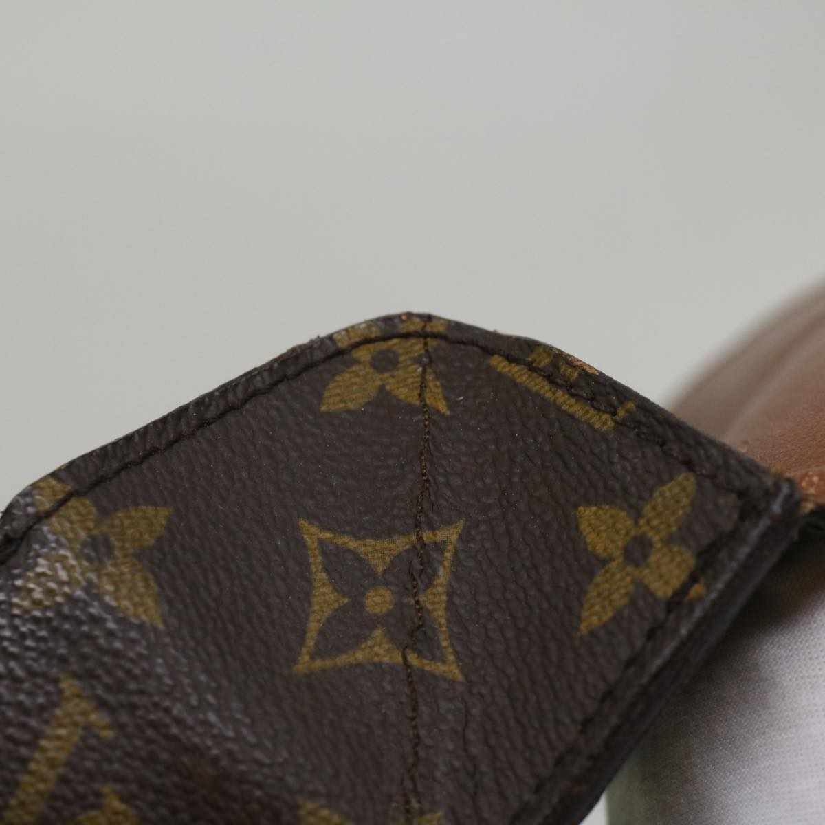 LOUIS VUITTON Monogram Saint Cloud GM Shoulder Bag M51242 LV Auth yk9273