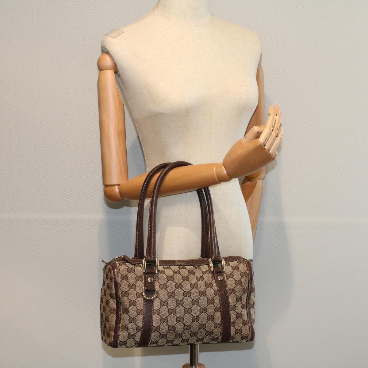 GUCCI GG Canvas Shoulder Bag Beige 130942 Auth yk9428