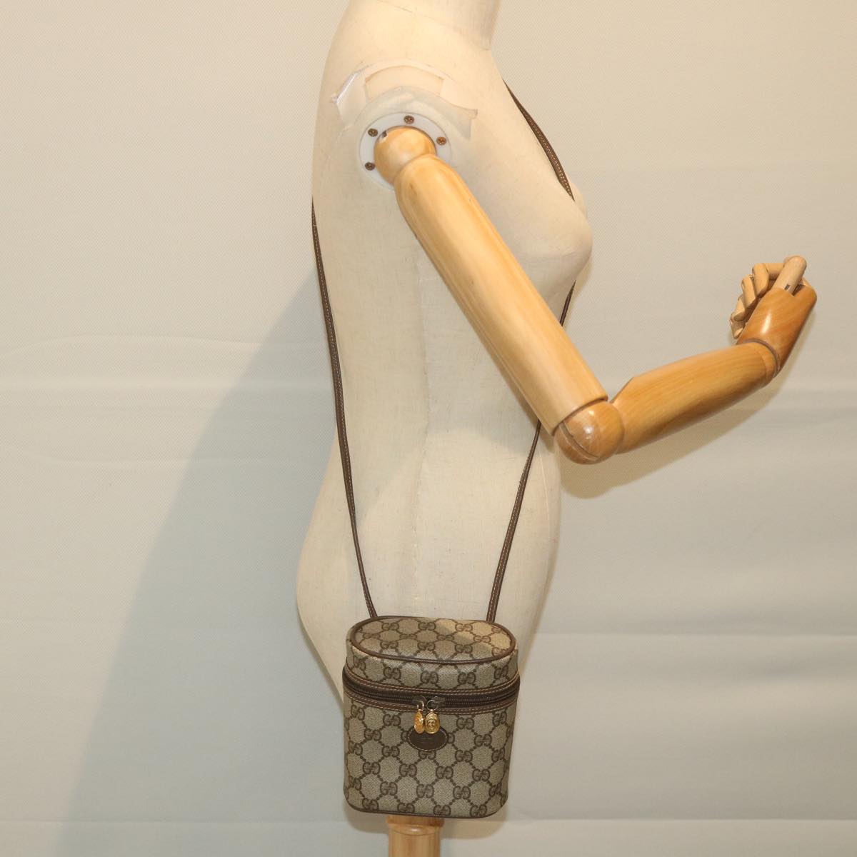 GUCCI GG Supreme Shoulder Bag PVC Leather Beige 007 89 1099 Auth yk9466