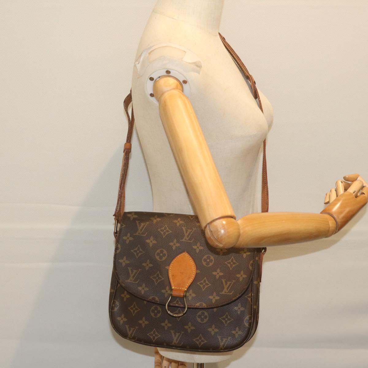 LOUIS VUITTON Monogram Saint Cloud GM Shoulder Bag M51242 LV Auth yk9500