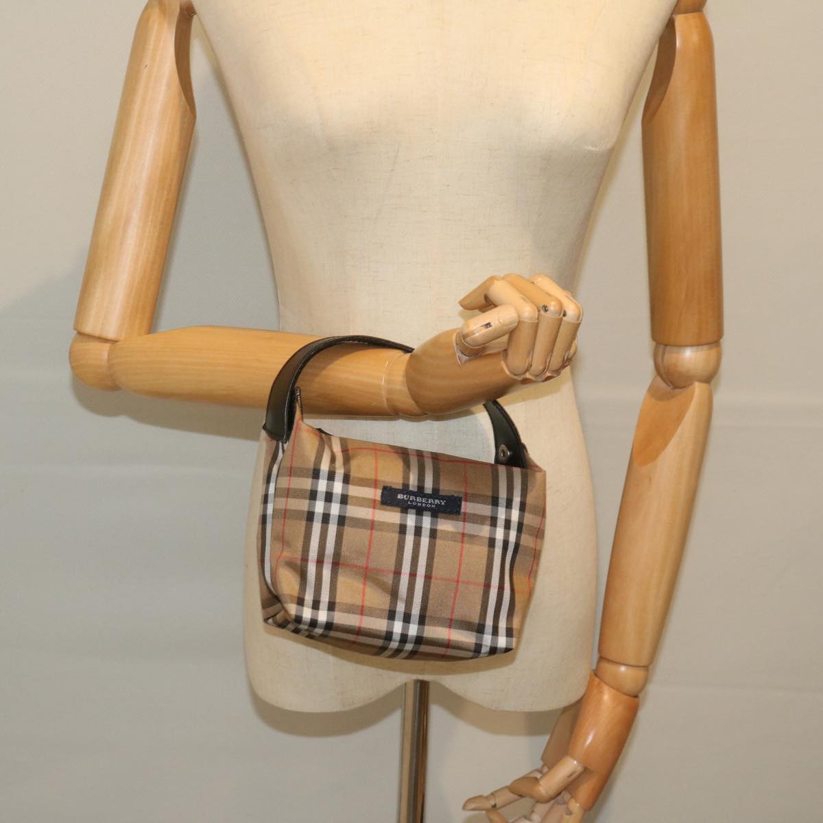 BURBERRY Nova Check Hand Bag Nylon Beige Auth yk9591