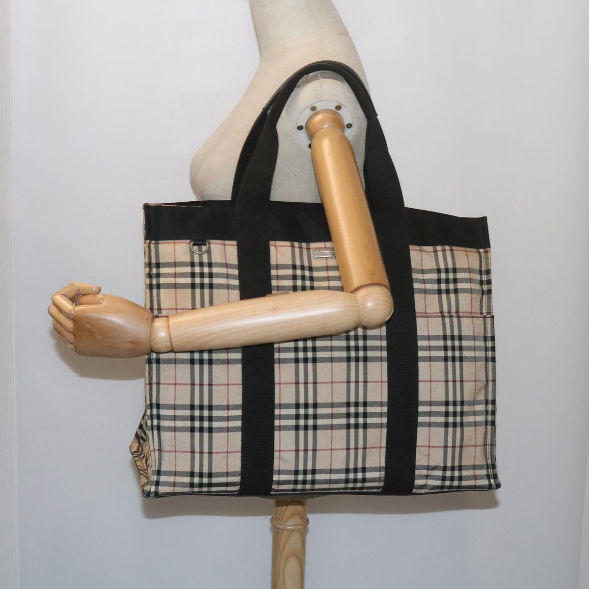 BURBERRY Nova Check Tote Bag Nylon Beige Auth yk9604