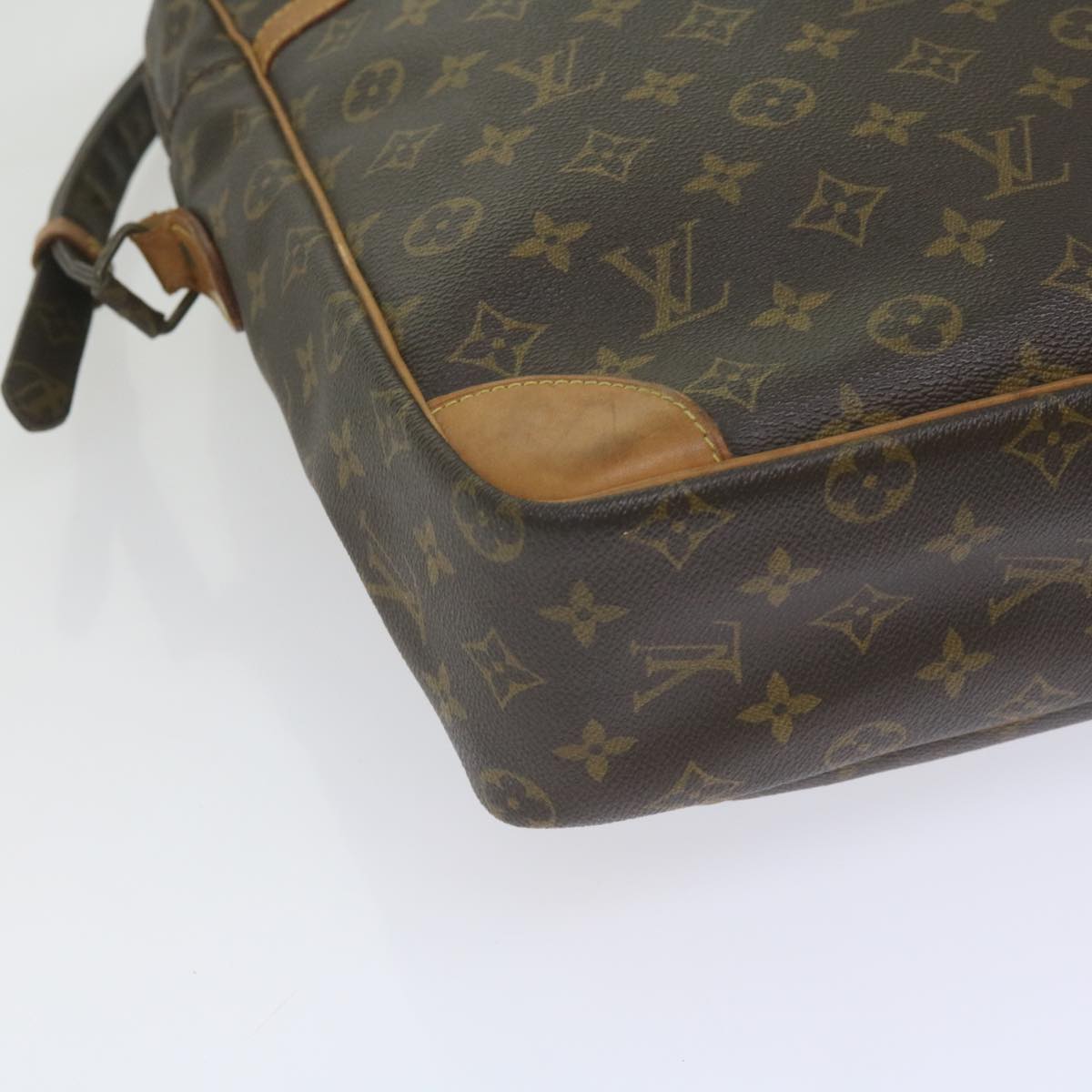 LOUIS VUITTON Monogram Danube GM Shoulder Bag M45262 LV Auth yk9665