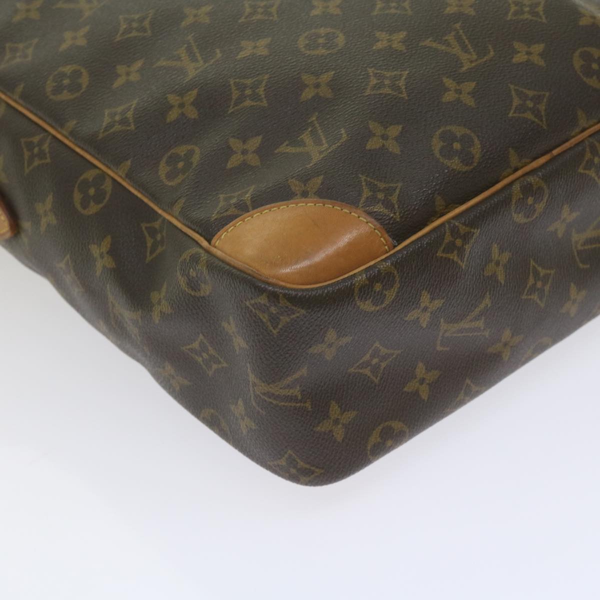 LOUIS VUITTON Monogram Danube GM Shoulder Bag M45262 LV Auth yk9665