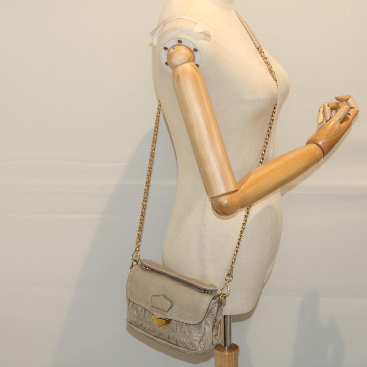 PRADA Chain Shoulder Bag Leather Beige Auth yk9692