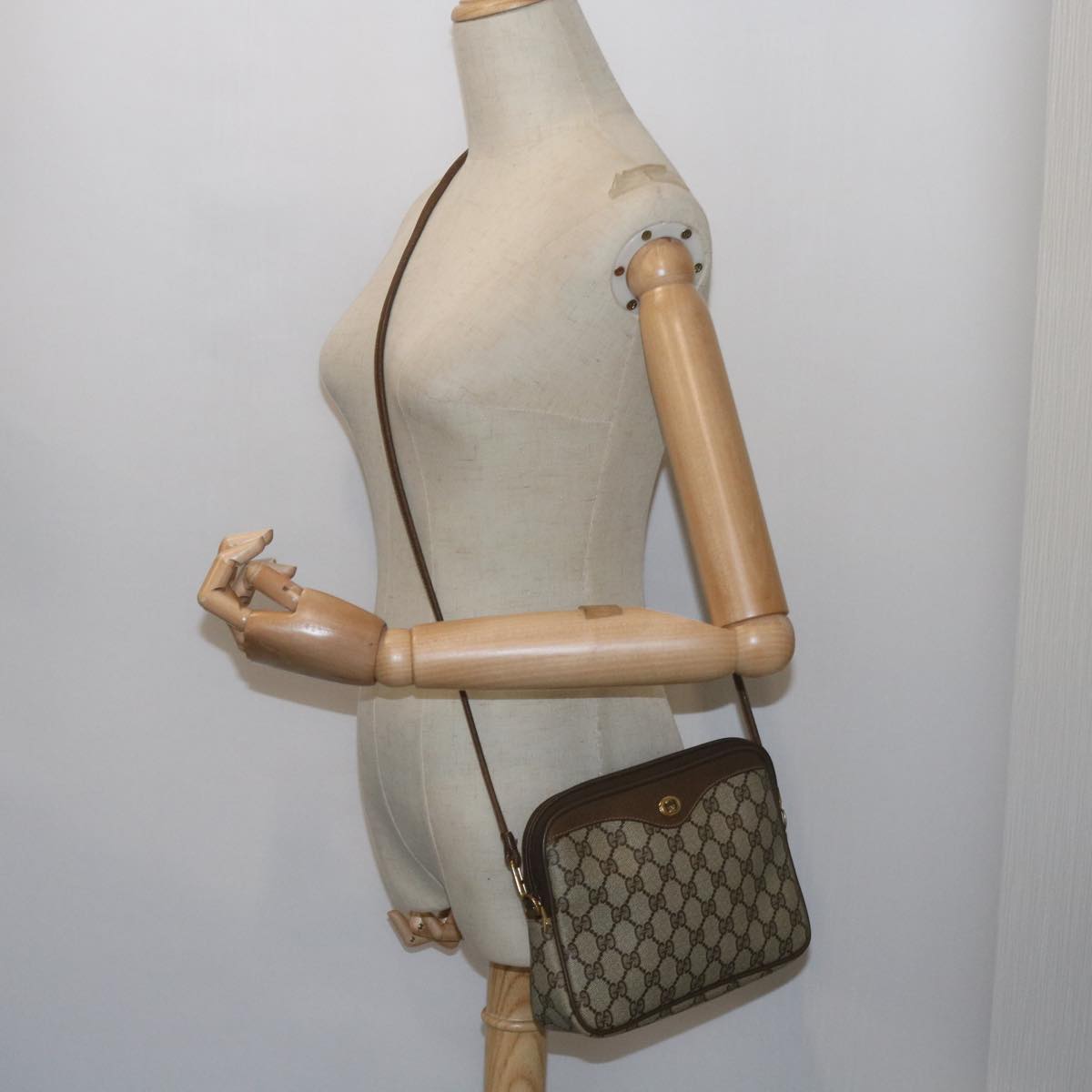 GUCCI GG Canvas Shoulder Bag PVC Beige Auth yk9820