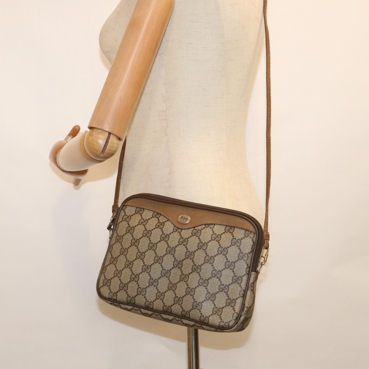 GUCCI GG Canvas Shoulder Bag PVC Beige Auth yk9829