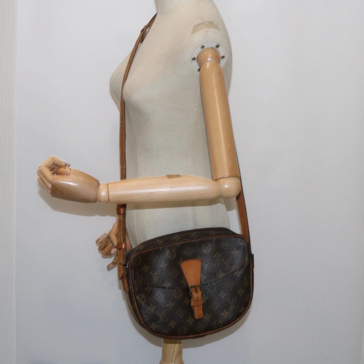 LOUIS VUITTON Monogram Jeune Fille GM Shoulder Bag M51225 LV Auth yk9984