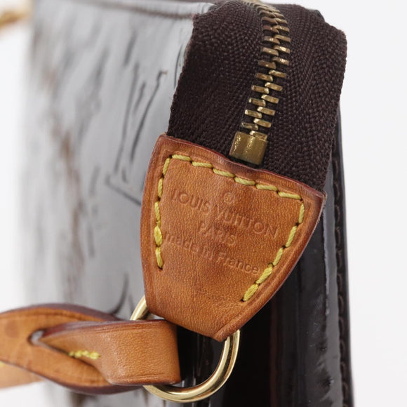 LOUIS VUITTON Vernis Pochette Accessoires Pouch Amarante M91576 LV Auth YKZ1011A
