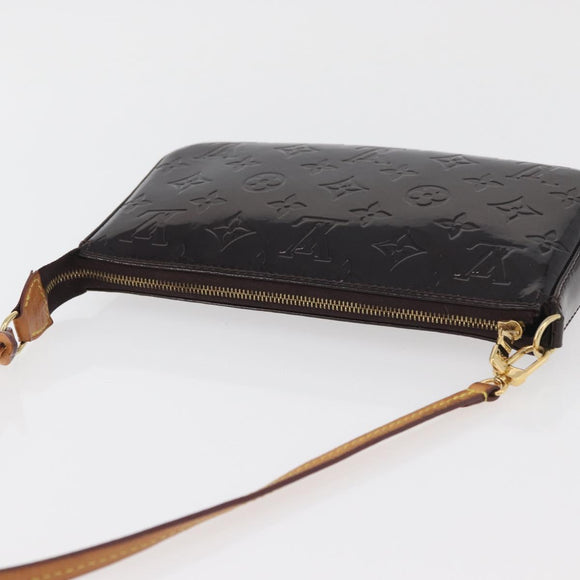 LOUIS VUITTON Vernis Pochette Accessoires Pouch Amarante M91576 LV Auth YKZ1011A