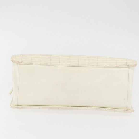 CHANEL Chain Boy Chanel Bag Patent leather White Silver CC Auth YKZ1054A
