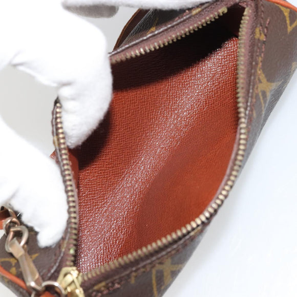 LOUIS VUITTON Monogram Papillon Pouch LV Auth YKZ1217A