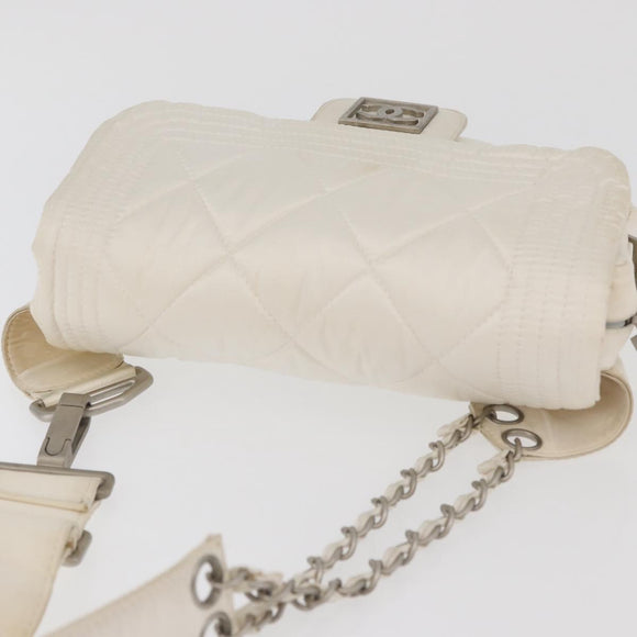 CHANEL Sports Line Matelasse Waist bag Nylon White Silver CC Auth YKZ1264A