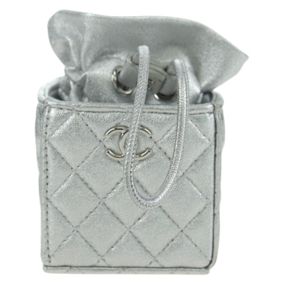 CHANEL Matelasse Chain Shoulder Pouch Lamb Skin Silver Gold CC Auth YKZ1332SAM