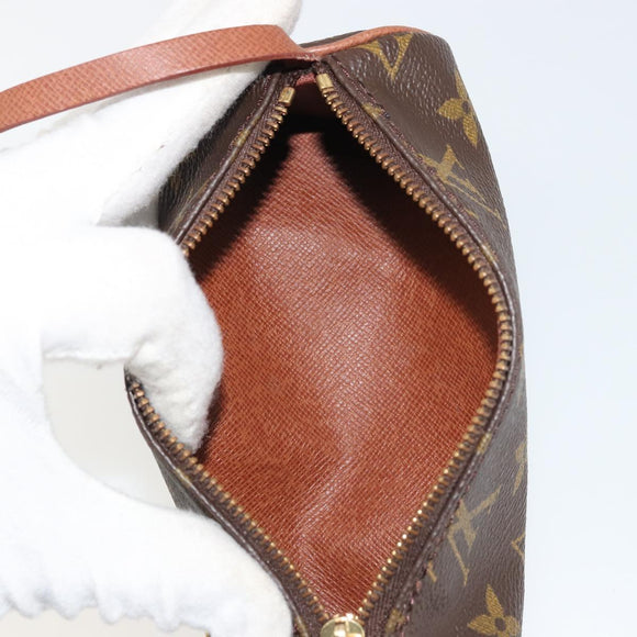 LOUIS VUITTON Monogram Papillon Täschchen LV Auth YKZ1451