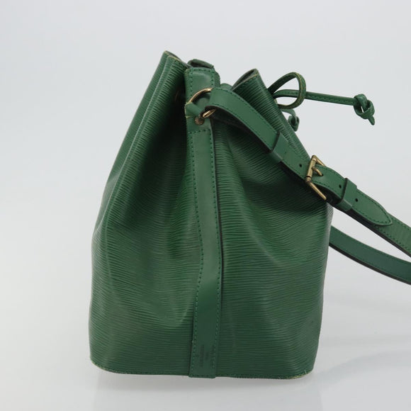 LOUIS VUITTON Epi Petit Noe Umhängetasche Grün M44104 LV Auth YKZ1495