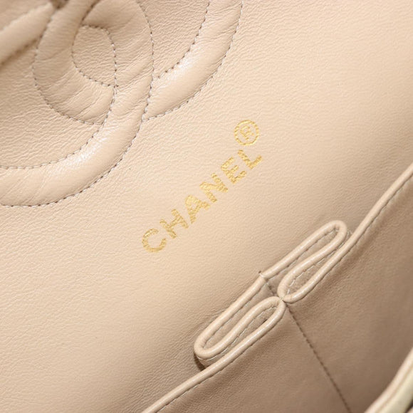 CHANEL Double Flap Double Chain Matelasse 25 Tasche Satin Beige CC Auth YKZ1601SAV