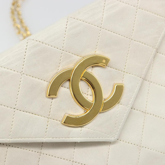 CHANEL Matelasse Chain Shoulder Bag Lamb Skin White Gold CC Auth YKZ1616