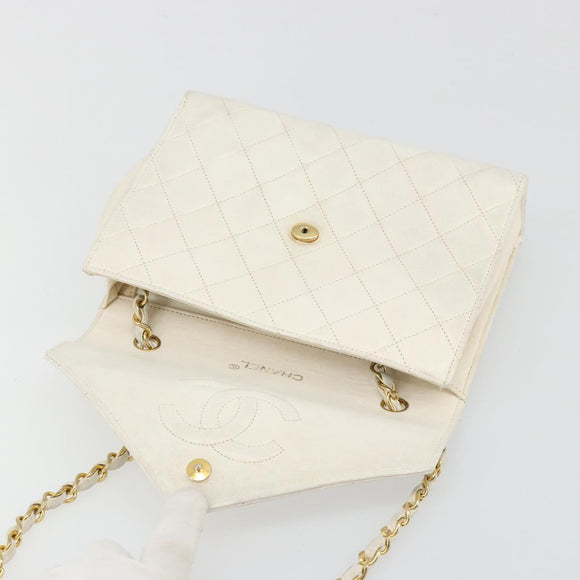 CHANEL Matelasse Chain Shoulder Bag Lamb Skin White Gold CC Auth YKZ1616
