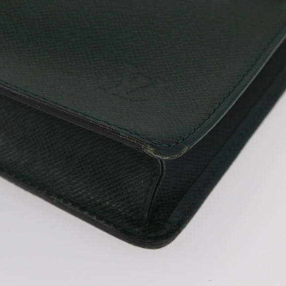 LOUIS VUITTON Taiga Serviette Kourad Business Bag Epicea T16786 LV Auth YKZ346