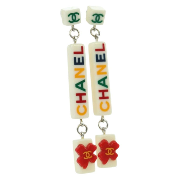 CHANEL COCO Mark Camellia Pierce plastic White CC Auth YKZ574M