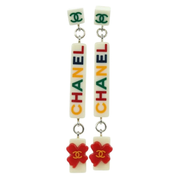 CHANEL COCO Mark Camellia Pierce plastic White CC Auth YKZ574M