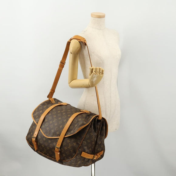 LOUIS VUITTON Monogram Saumur 43 Shoulder Bag M42252 LV Auth YKZ745A