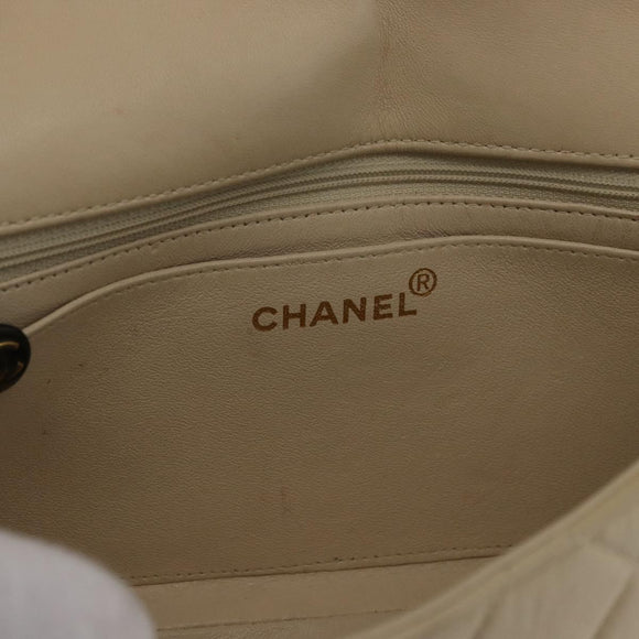CHANEL Matelasse 25 Pla Chain Shoulder Bag Lamb Skin Ivory CC Auth YKZ833A