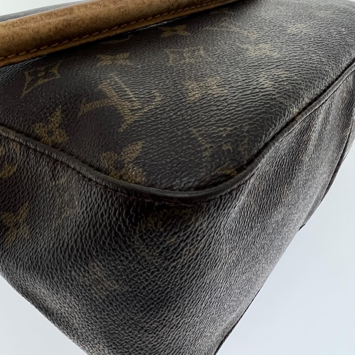 LOUIS VUITTON Monogram Looping GM Shoulder Bag M51145 LV Auth yt901