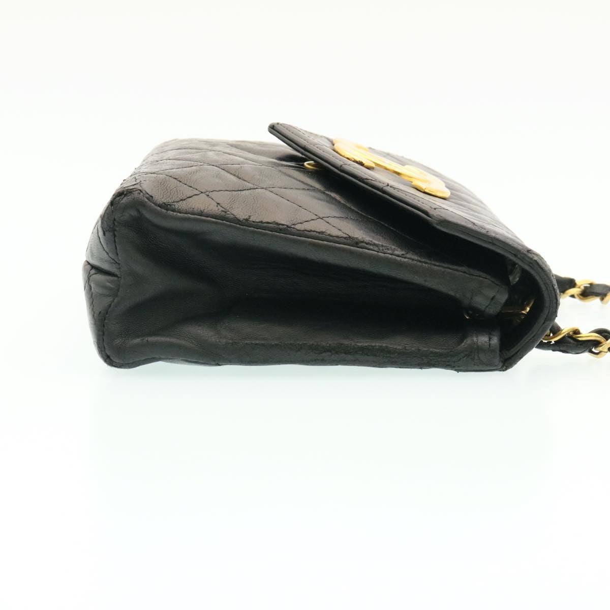 CHANEL Lamb Skin Matelasse Chain Shoulder Bag Black CC Auth 25810A