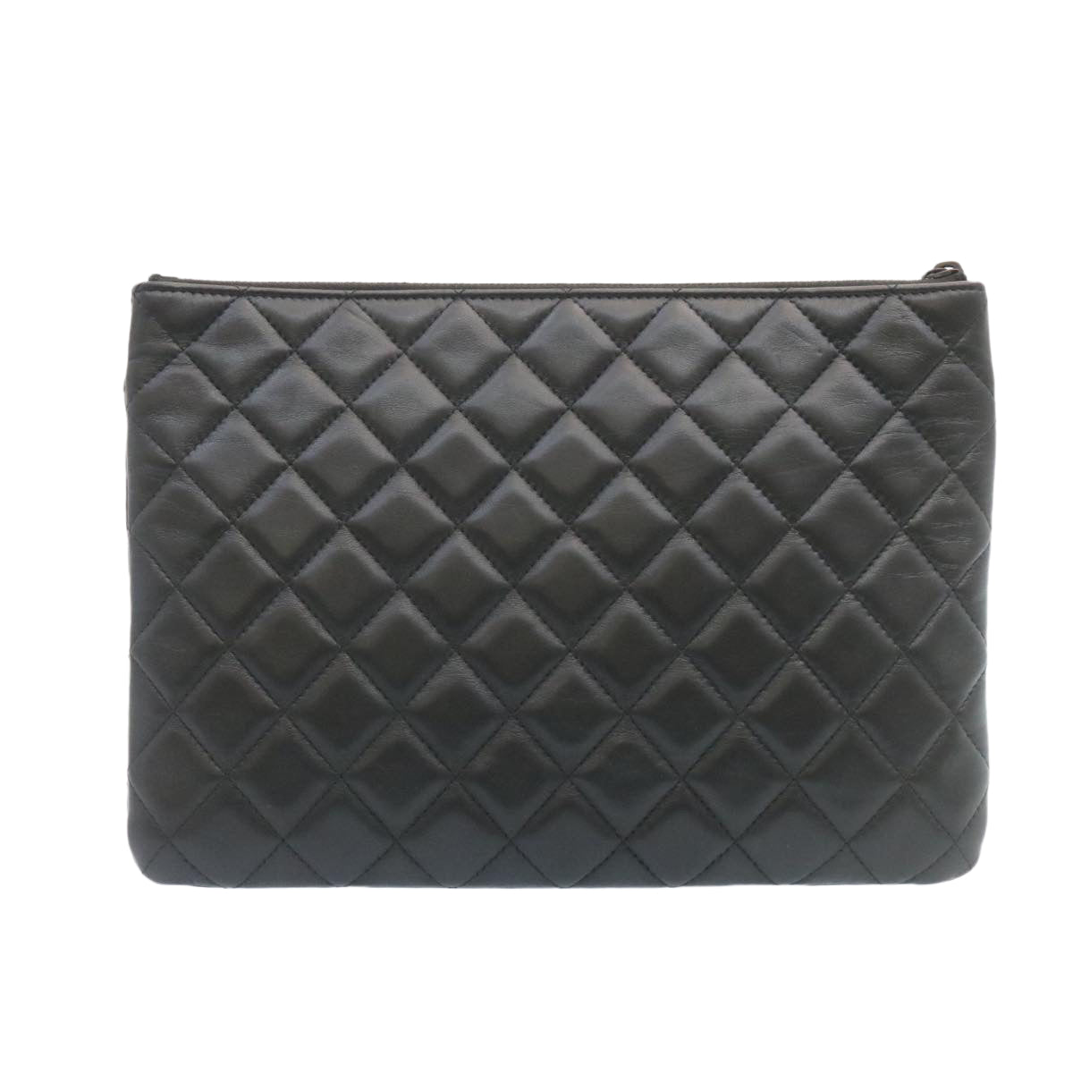 CHANEL Matelasse Clutch Bag Lamb Skin Black CC Auth 27116A