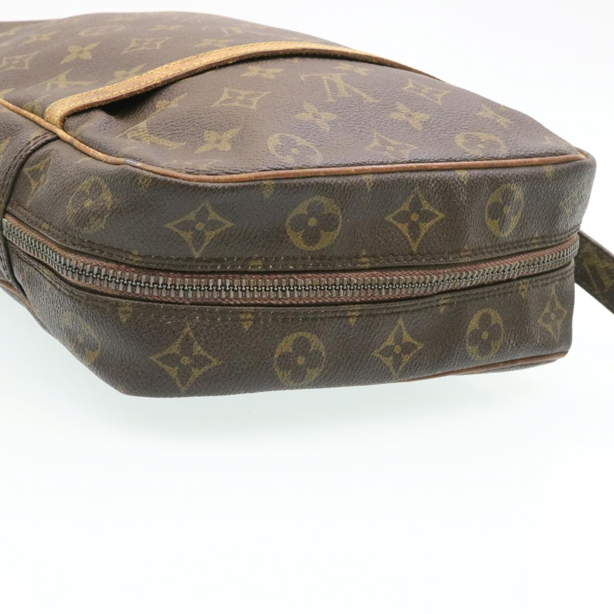 LOUIS VUITTON Monogram DanubeMM Shoulder Bag M45264 LV Auth 27907