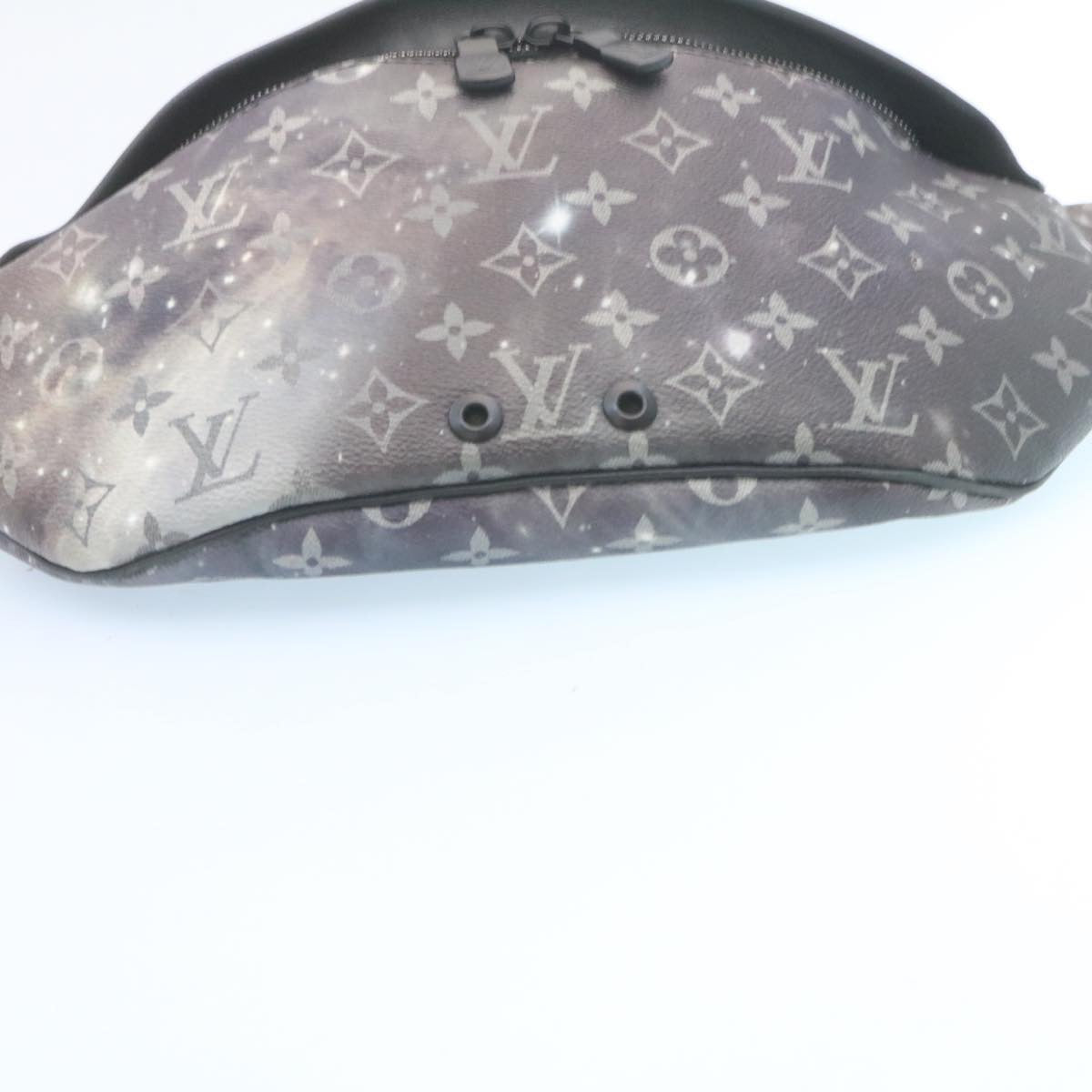 LOUIS VUITTON Monogram Galaxy Discovery Bum Bag Shoulder Bag Black Auth 28275A