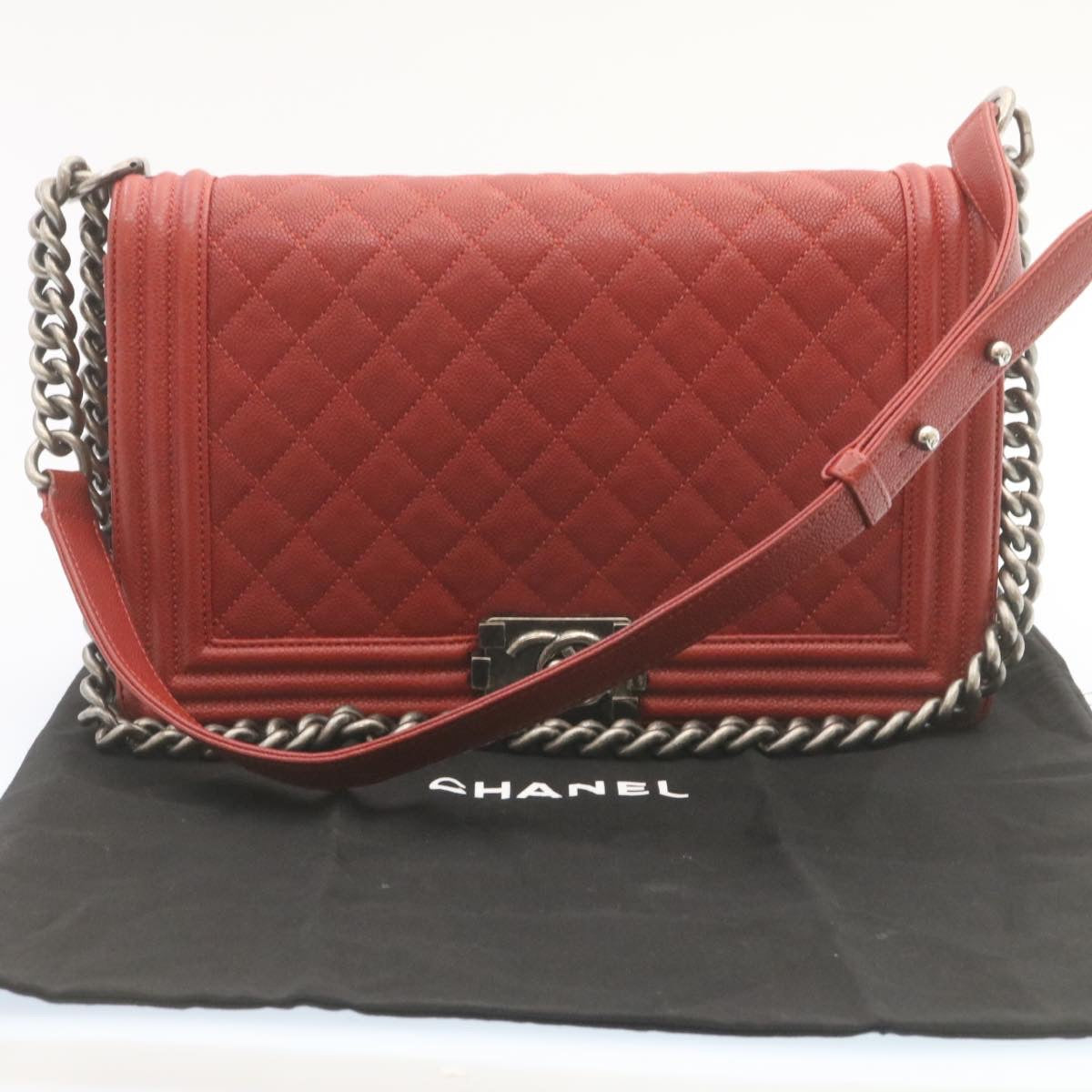 CHANEL Boy Chanel Matelasse Chain Flap Shoulder Bag Leather Red CC Auth 28281A