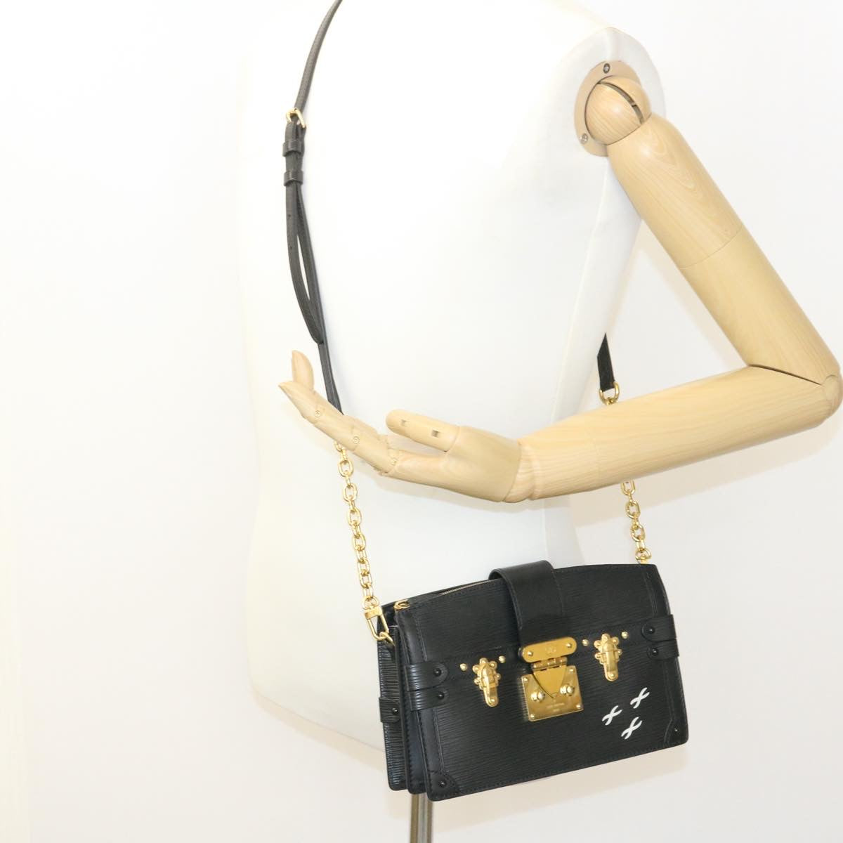 LOUIS VUITTON Epi Trunk Clutch 2Way Shoulder Bag Black M53052 LV Auth 28382A