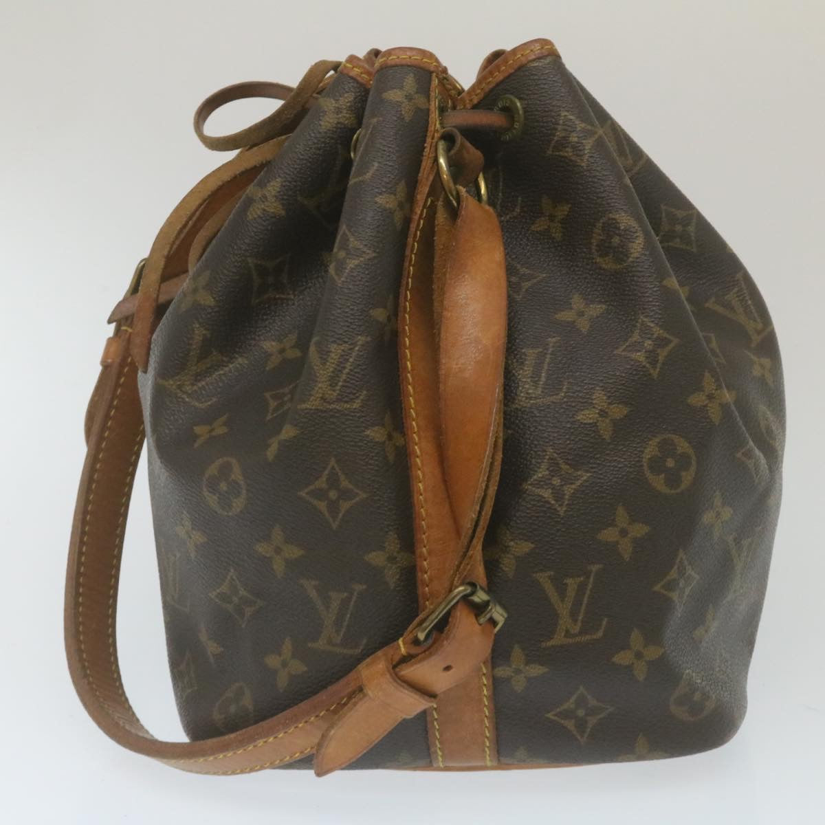 LOUIS VUITTON Monogram Petit Noe Shoulder Bag M42226 LV Auth 28502