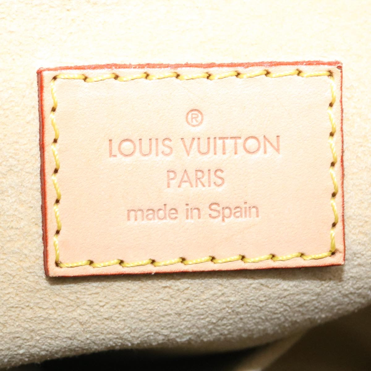LOUIS VUITTON Monogram Artsy MM Shoulder Bag M40249 LV Auth 28629A