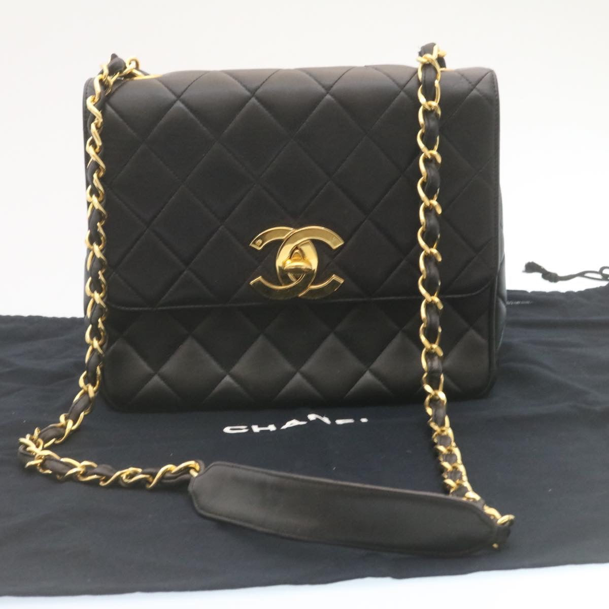 CHANEL Matelasse Chain Flap Shoulder Bag Lamb Skin Black Gold CC Auth 28632A