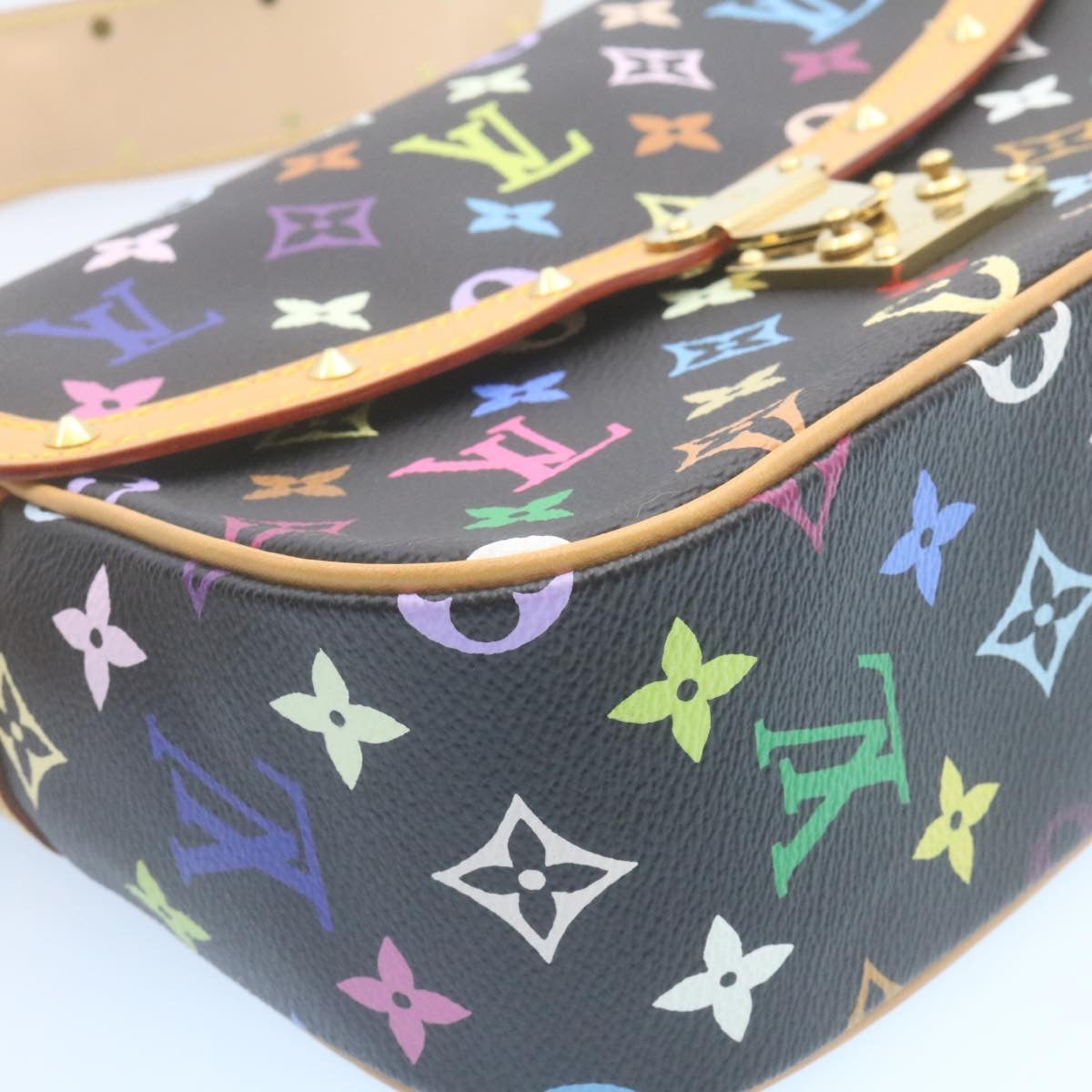 LOUIS VUITTON Monogram Multicolor Sologne Shoulder Bag Black M92639 Auth 28981A