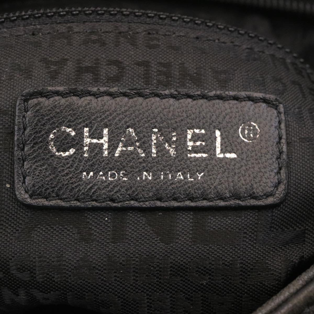 CHANEL Matelasse Chain Shoulder Bag Leather Black CC Auth 29121A