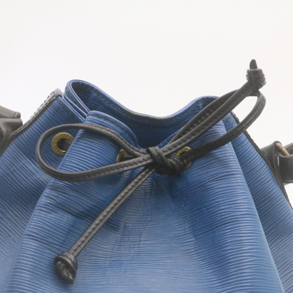 LOUIS VUITTON Epi Petit Noe Shoulder Bag Bicolor Black Blue M44152 LV Auth 29125
