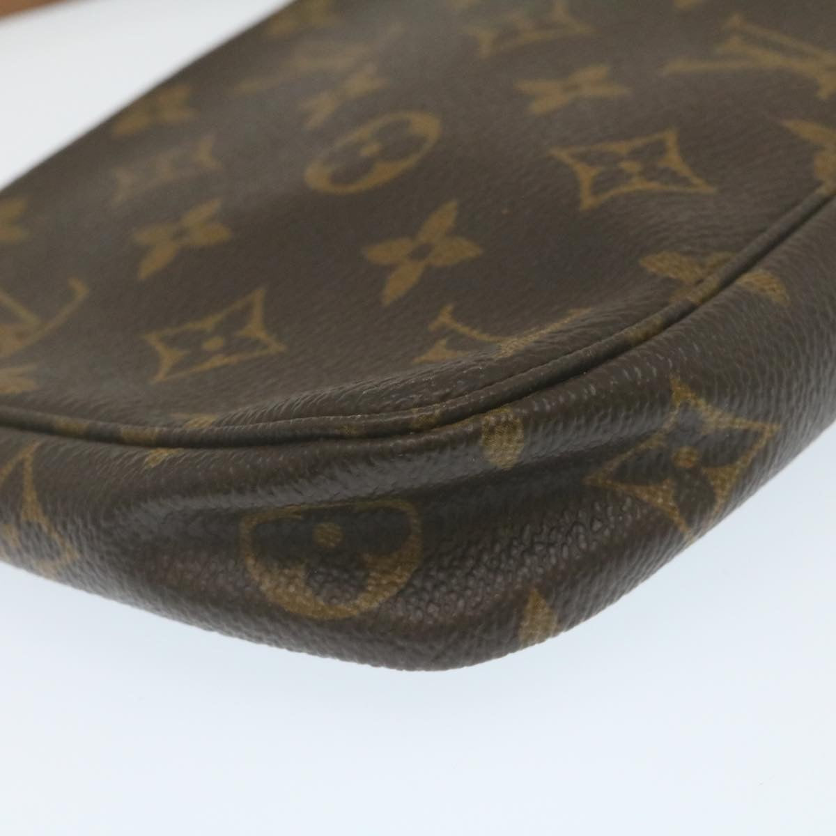 LOUIS VUITTON Monogram Pochette Accessoires Pouch M51980 LV Auth 29271