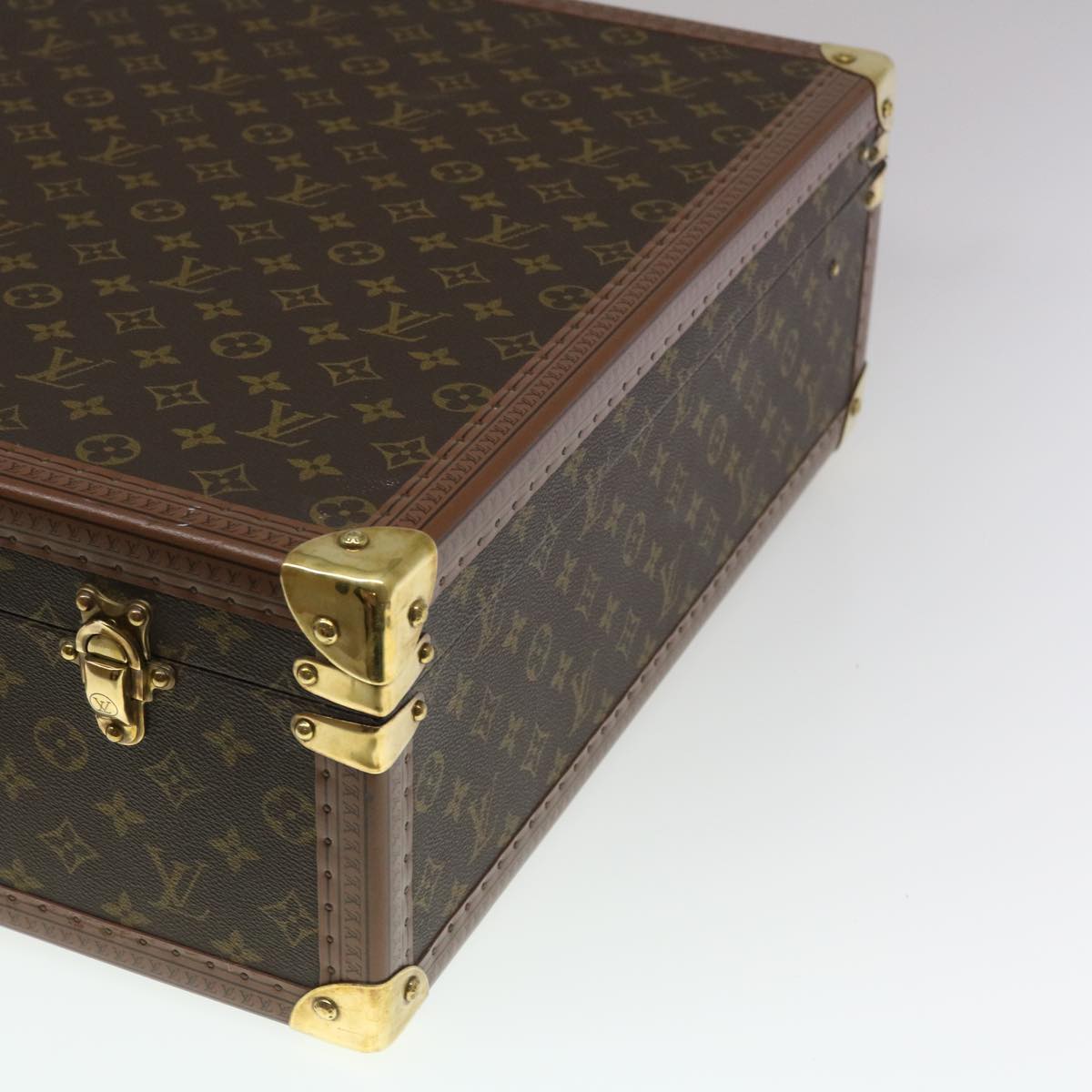 LOUIS VUITTON Monogram Bisten 70 Trunk Vintage M21324 LV Auth 29278A